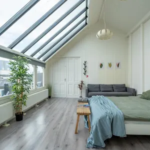 penthouse-dam-square.amsterdamhotelsnl.com/